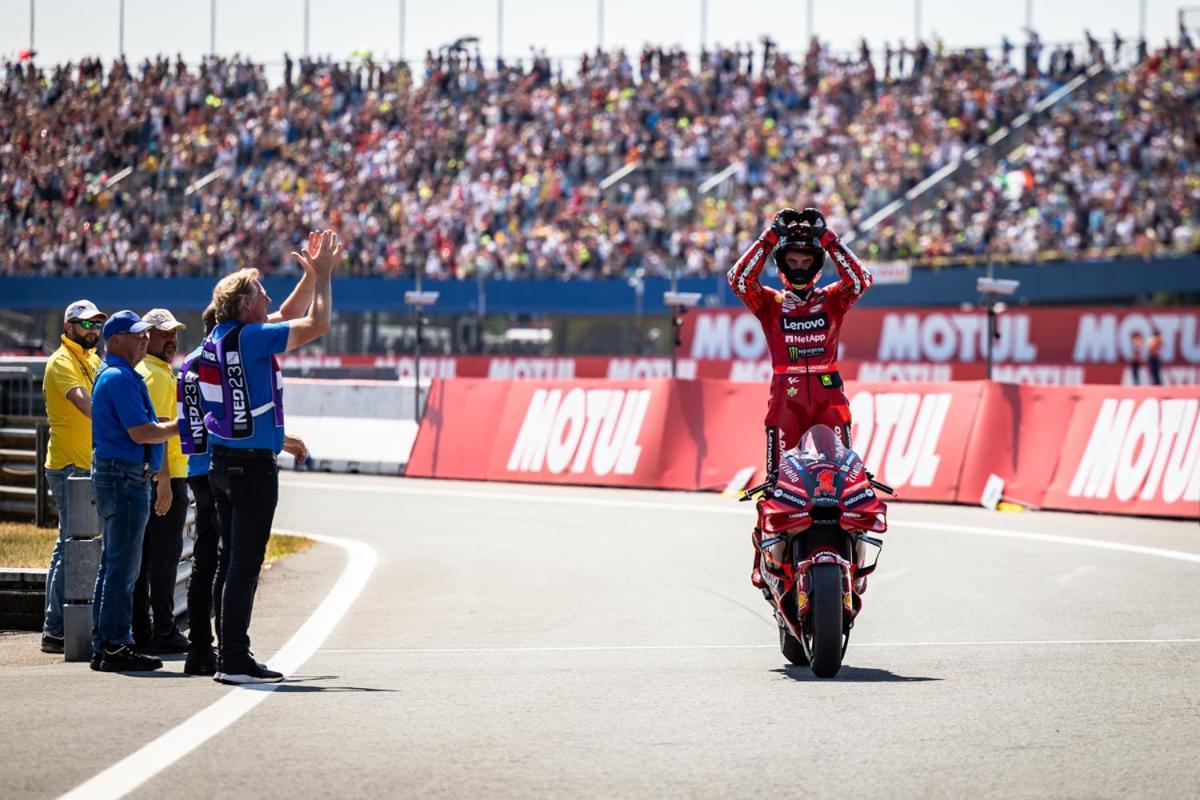 100 Jaar Tt Circuit Assen 2025 Glamping Incl Stroom 외부 사진